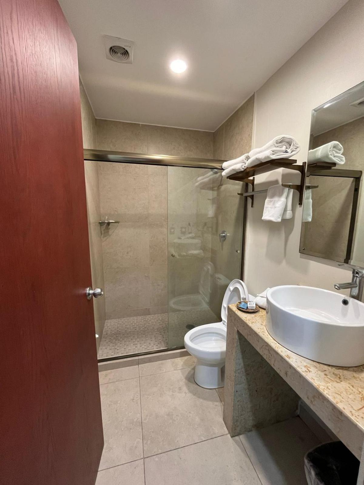 Hotel Ave Inn Мазатлан Екстер'єр фото
